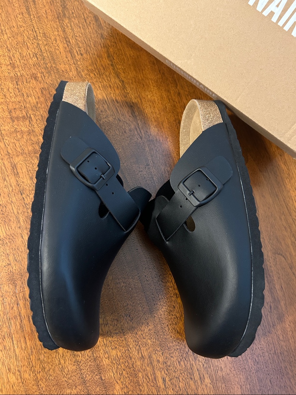 NEW Cushionsire Hana Women’s Slip On Clogs Size 8.5. (Runs small - size up) - Picture 7 of 12